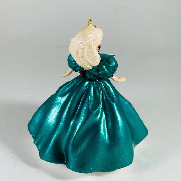 Hallmark Keepsake Holiday Barbie Ornament 1995 NIB - Picture 4 of 4